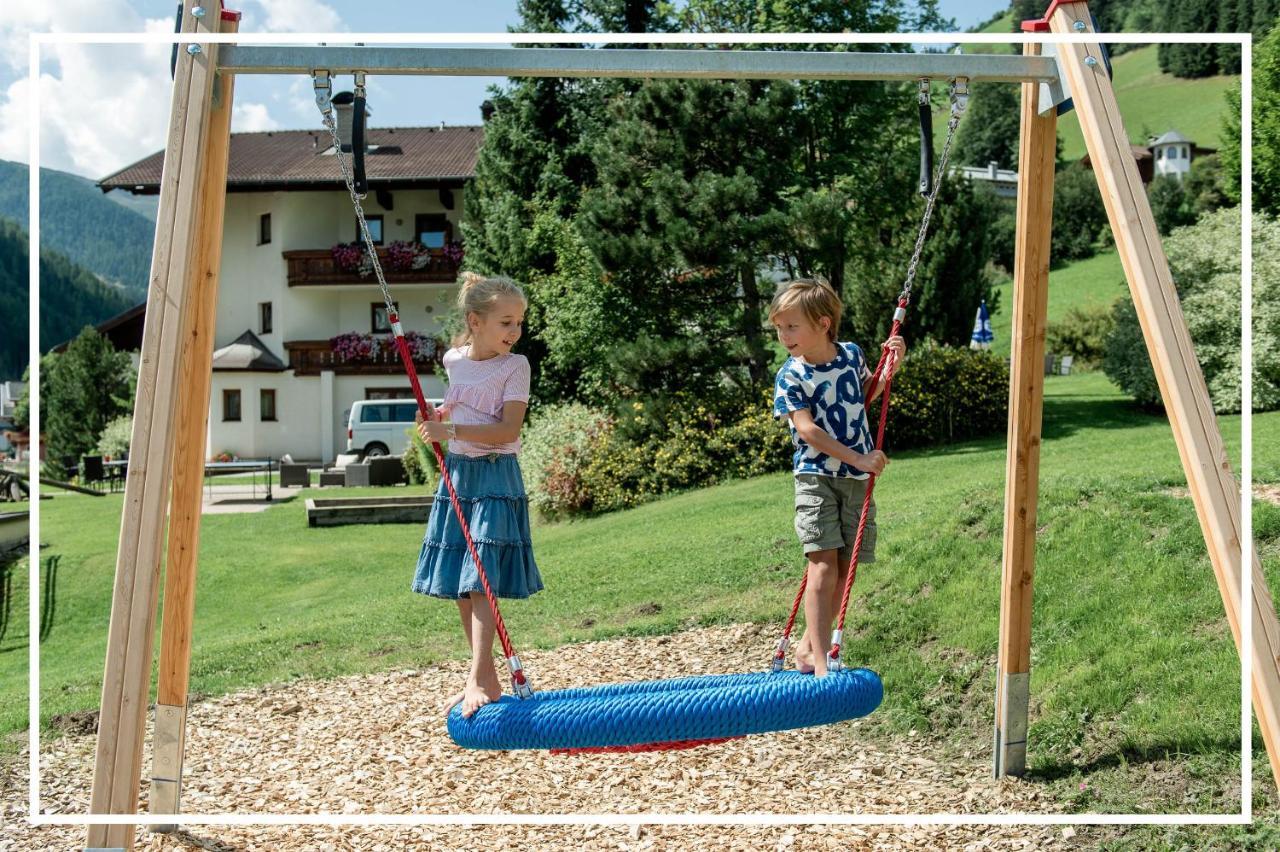Design-Appartementhaus - Urlaubsresort Hafele St Jakob in Defereggen Eksteriør billede